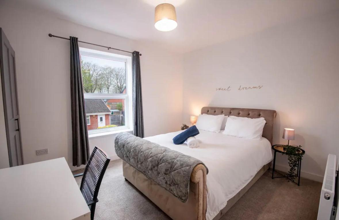 Holiday home Stylish Newly Renovated Near Manchester Centre